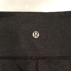 lululemon charcoal grey wunder under low rise